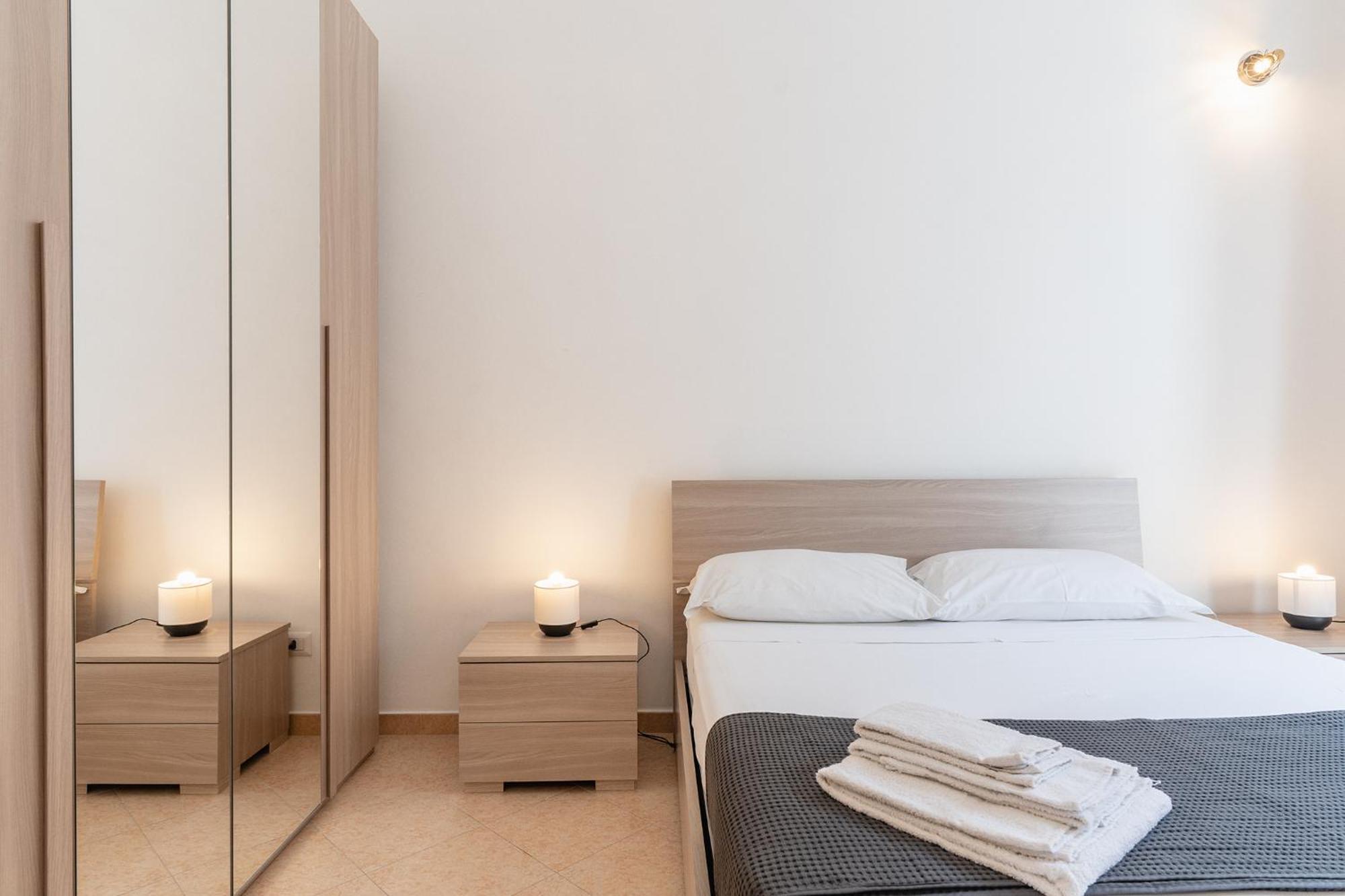 Dante 307 Suite Apartment Бари Экстерьер фото